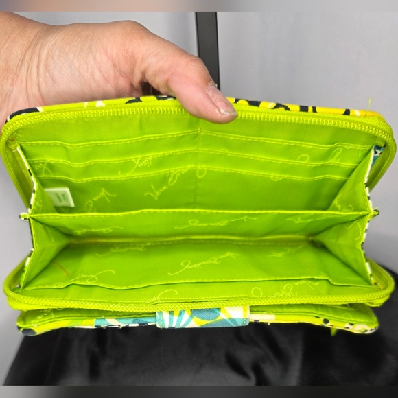 Vera Bradley "Limes Up" Turn Lock Wallet - Picture 5 of 5